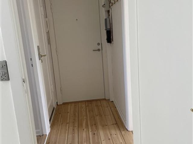 Nyistandsat lejlighed, Valby, København