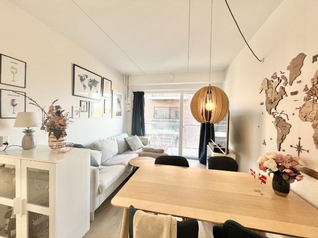 Nyrenoveret 2 værelses lejlighed i starten af Vestbyen