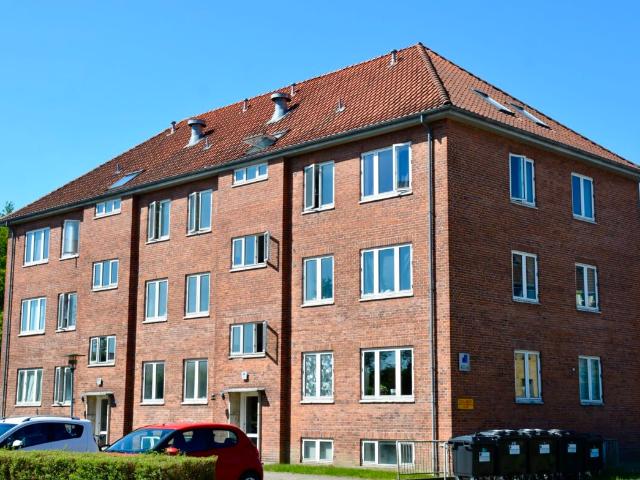 Nyrenoveret 2 værelses lejlighed på 79 m²