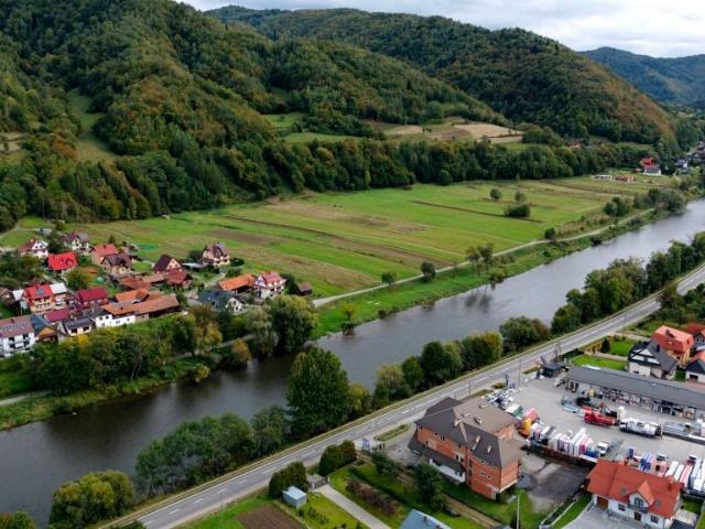 Oś Mostki 1 300 m², Tylmanowa