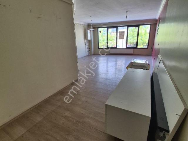 Öğrenci İçin İdeal 2+0 80 M2 Kiralık Daire