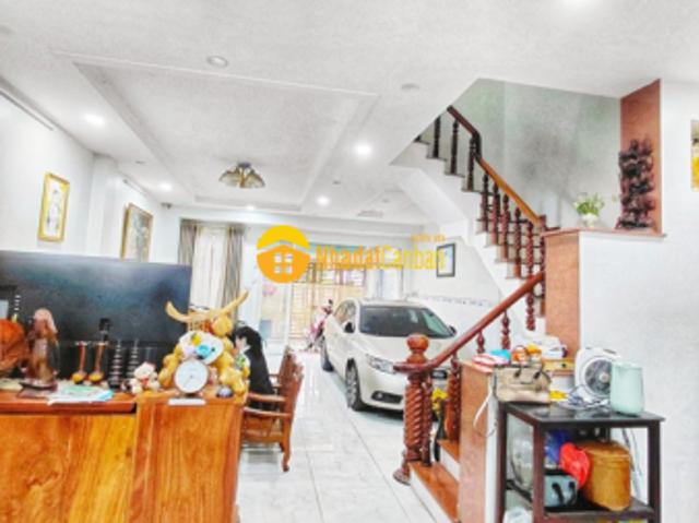 Ô tô ngủ trong nhà, kdc lê thành, đường số 2, an lạc, bình tân, 3 tầng, 102m2, 11.5 tỷ