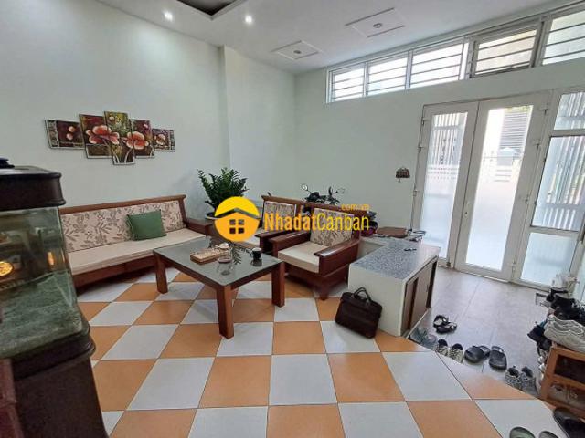 Ô tô đỗ cửa, 54m2, phố hoàng như tiếp, long biên. Nhỉnh 13 tỷ