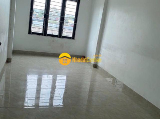 Ô tô đỗ cửa, vào nhà kinh doanh được sổ nở hậu cực đẹp tương lai rất sáng giá rất tốt