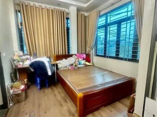 Ô Tô Kinh Doanh Full Nội Thất Tiện Ích Bạt Ngàn