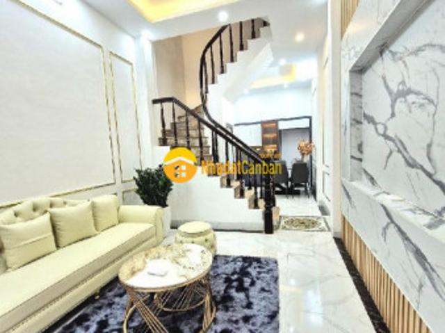 Ô tô đỗ trước nhà, lô góc, phố thụy khuê, 49mx5 tầng, giá chỉ 8.3 tỷ