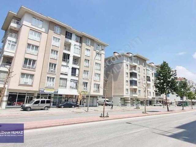 Oğuzhan Yılmaz'dan Başakşehir Konutları 3+1 150'm2 Boş Hisse