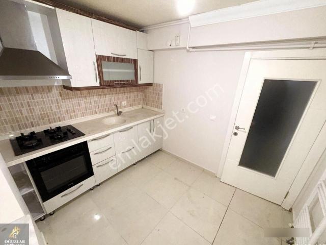 Oğuzlardan Eryaman Mahallesinde 2+1 Kiralık Daire