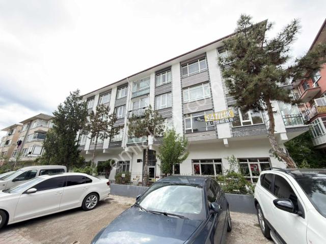 Oğulbey'den Atadan Cad. Üstün'de 3+1 1.kat Ön Güney C. Masrafsız
