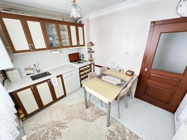 Oğulbey'den Gün Sazak Cad Üstünde 3+1 Asansörlü Kapalı Otoparklı