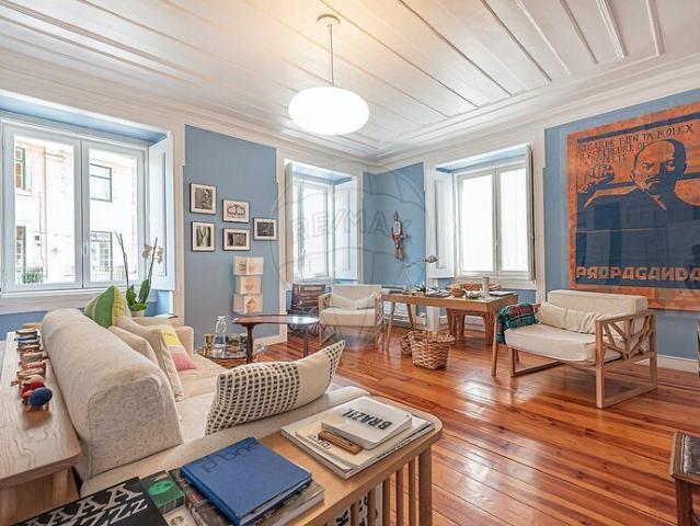 O verdadeiro luxo numa zona nobre do centro histórico de Lis. 586m² Santa Maria Maior