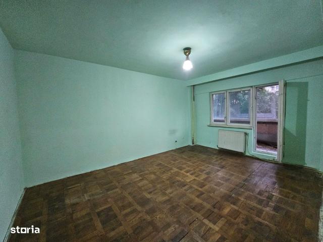 Ocazie unică! Apartament 2 camere, 2 balcoane etaj 1, decomandat