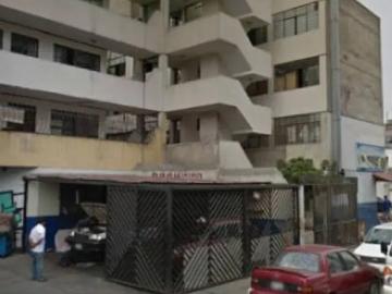 ocacion se vende local comercial mas dos cocheras