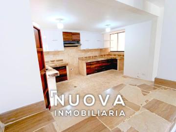 ¡OCASIÃN! Casa Totalmente Remodelada en Chacarilla