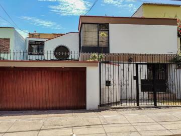 Ocasin se vende casa en zona residencial y exclusiva de miraflores