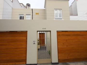 Ocasión Miraflores Casa en Venta Muy Bien Ubicada