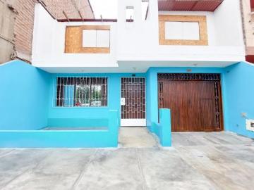 OCASIÓN CASA/TERRENO BIEN UBICADO EN EL AGUSTINO