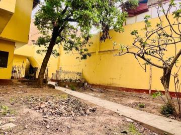 OCASIÓN! CASA COMO TERRENO CERCA DEL MERCADO MODELO HUÁNUCO. 700M2. USD 470,000