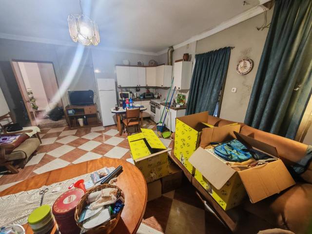 OCASION CASA CON DOS VIVIENDAS