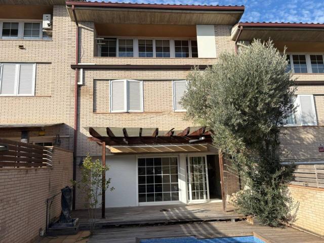 OCASION, CASA CON PISCINA EN VALLSUAU