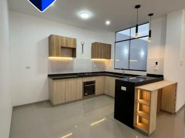 Ocasión Casa De Estreno 430,000 Soles En Miraflores Boulevard Park Plaza Piura