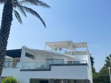 Ocasión, hermosa casa de playa en Condominio Las Gramas