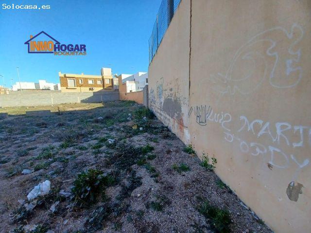 OCASIÓN PARA INVERSORES, TERRENO URBANIZABLE DE 1.000 MTR PARA CONSTRUIR, ROQUETAS DE MAR