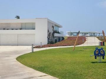 OCASION TERRENO FILA 3 CONDOMINO LA JOLLA 300M2 ASIA KM.101 PAN.SUR US$160,000