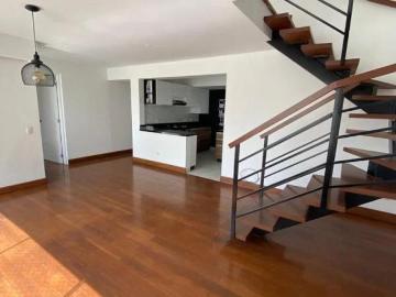 Ocasion! Vendo o alquilo lindo duplex con terraza en Chacarilla