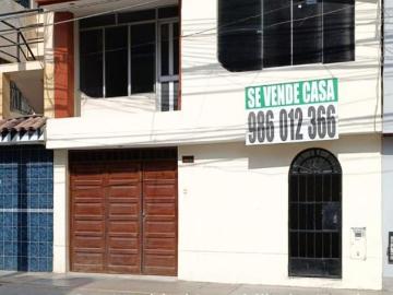 OCASION VENTA DE CASA CON COCHERA LOS OLIVOS, VILLASOL
