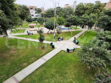 Ocasión! Venta Departamento frente a Parque en el Naranjal, Los Olivos Lima Norte