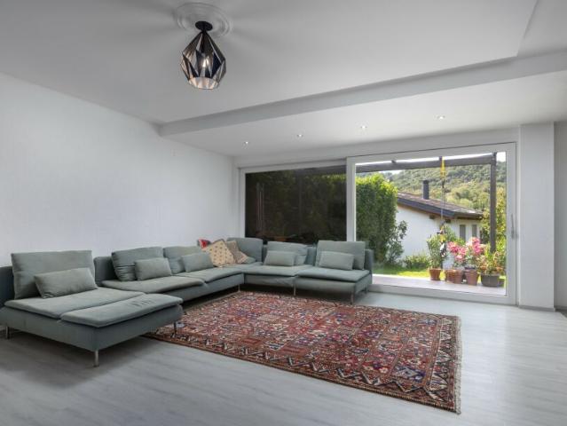 OCCASIONE CASA 4.5 LOCALI CON GIARDINO A PONTE CAPRIASCA