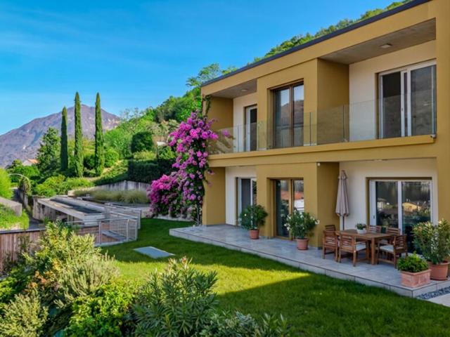 OCCASIONE R2B 4.5 LOCALI CON GIARDINO VISTA LAGO A BRUSINO