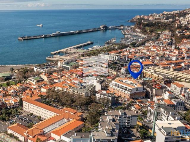 OCEAN VIEW Apartamento TOPFLOOR T4 T3+T1 Centro do Funchal Último Piso Insular | 26063708979