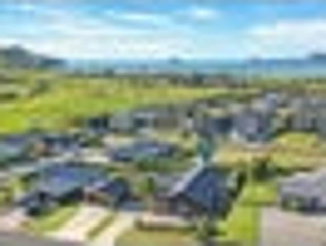 OCEAN VIEWS & STYLISH LIVING