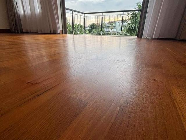 Ocean Drive D4, Terrace