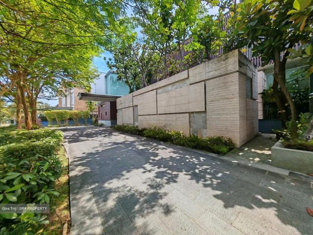 Ocean Drive D4, Detached
