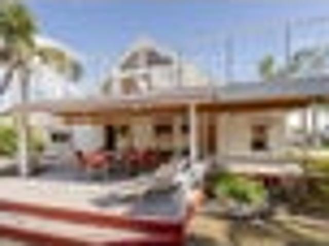 Ocean & Estuary at Your Door