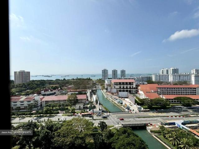 Ocean Park D15, Condominium