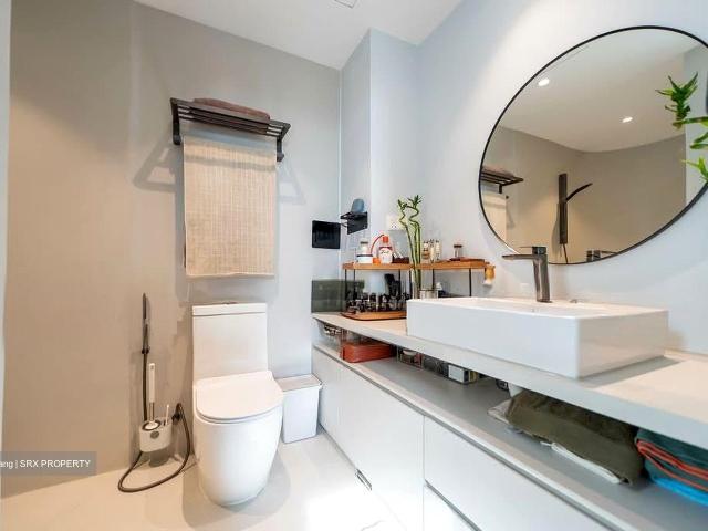 Ocean Park D15, Condominium