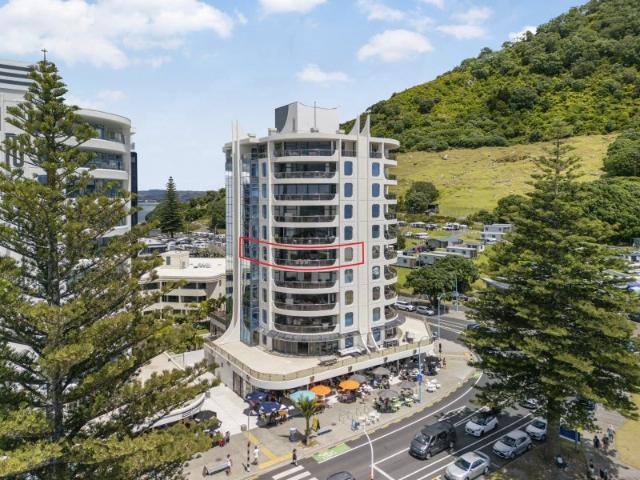 Oceanside opulence