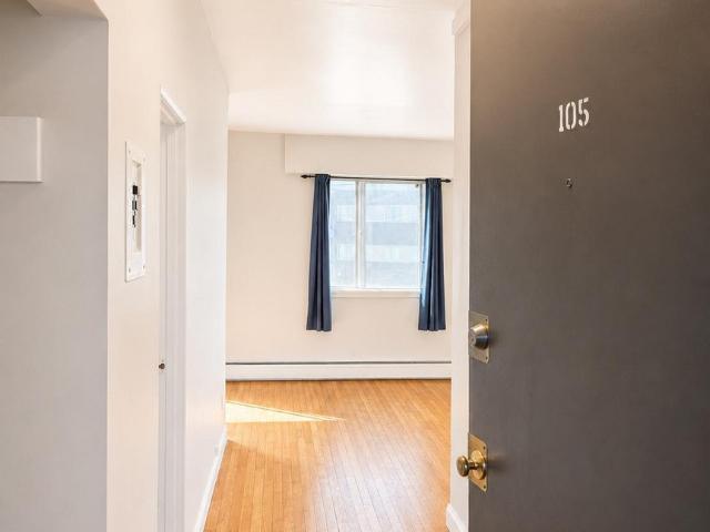 Oceanview Apartments Studio Original Apartment for Rent
