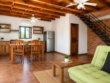 Ocho Apartamentos Amueblados con Ingresos en Pedasí | 8 recámaras por 525000.00 en Pedasí