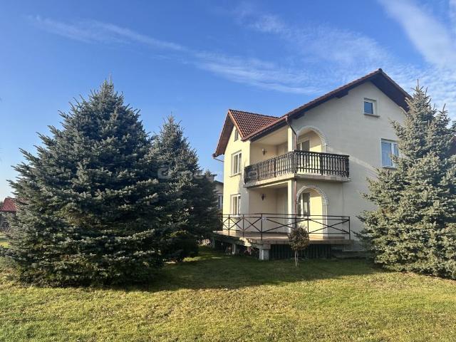 Ochodza, Kwiatowa, 207,77 m2