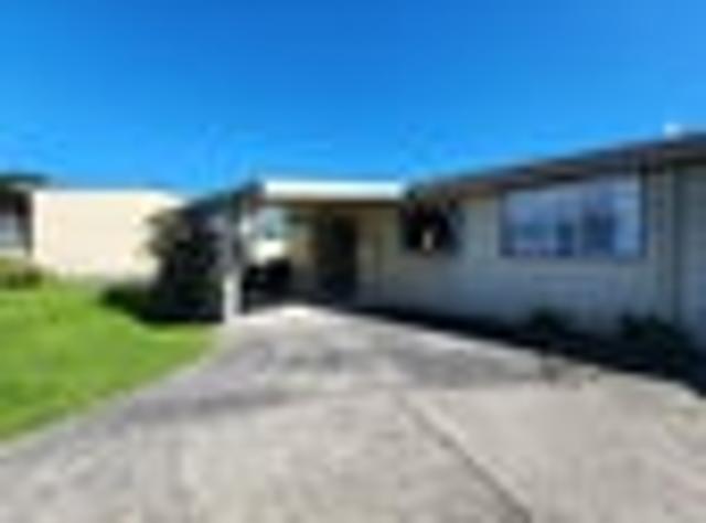 Oakura, 2 bedrooms, $550 pw
