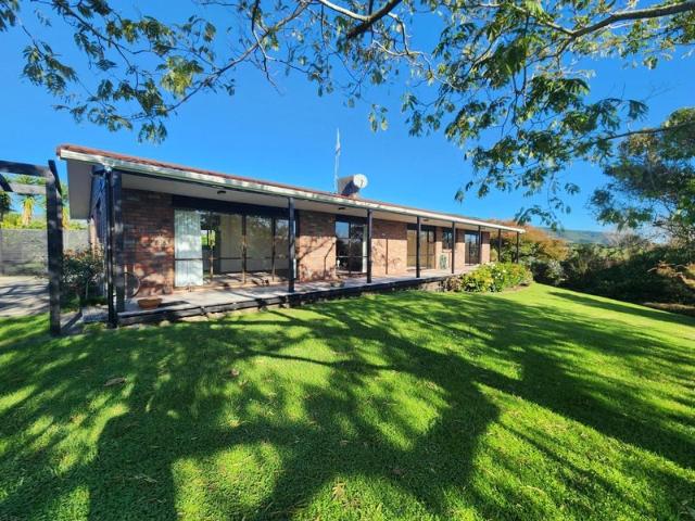 oakura, 4 bedrooms