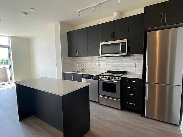 Oakville Dundas/neyagawa 2 Bdrm 2 Bth