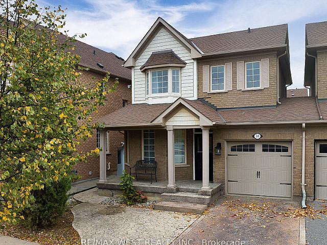 Oak Ridges, Richmond Hill 3 Bed / 3 Bath