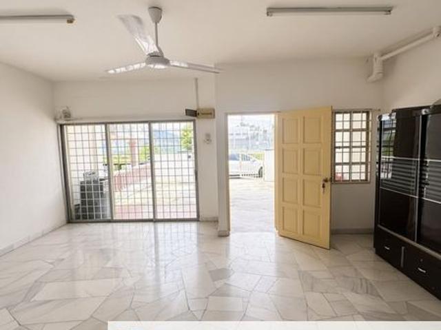 OAKLAND SEREMBAN TAMAN MEGAH GATED GUARDED FREEHOLD