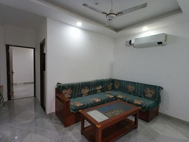 Oasis Apartments 1 Bedroom 60 Sq. Yd. Apartment in Sector 55 Gurgaon Listing ID: #10000